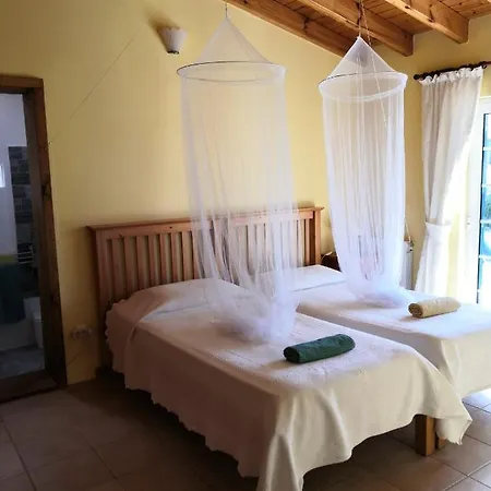 Casa Algarve بيت ضيافة ألخيزور